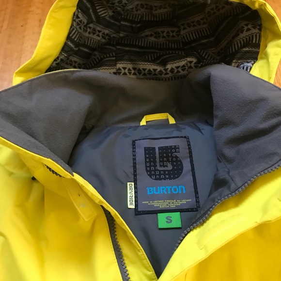 Suri burton yellow snowboard jacket 